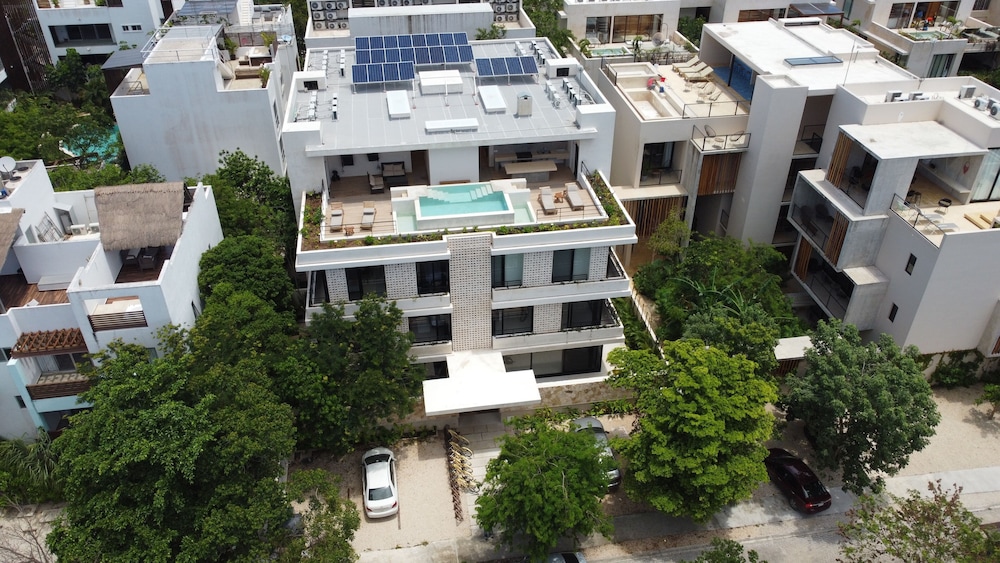 Hotel Mak Tulum Luxury Condo Hotel at Aldea Zama, Tulum - Image 1