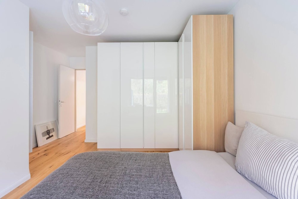 Exclusive Ludenberg Living in Stunning Area