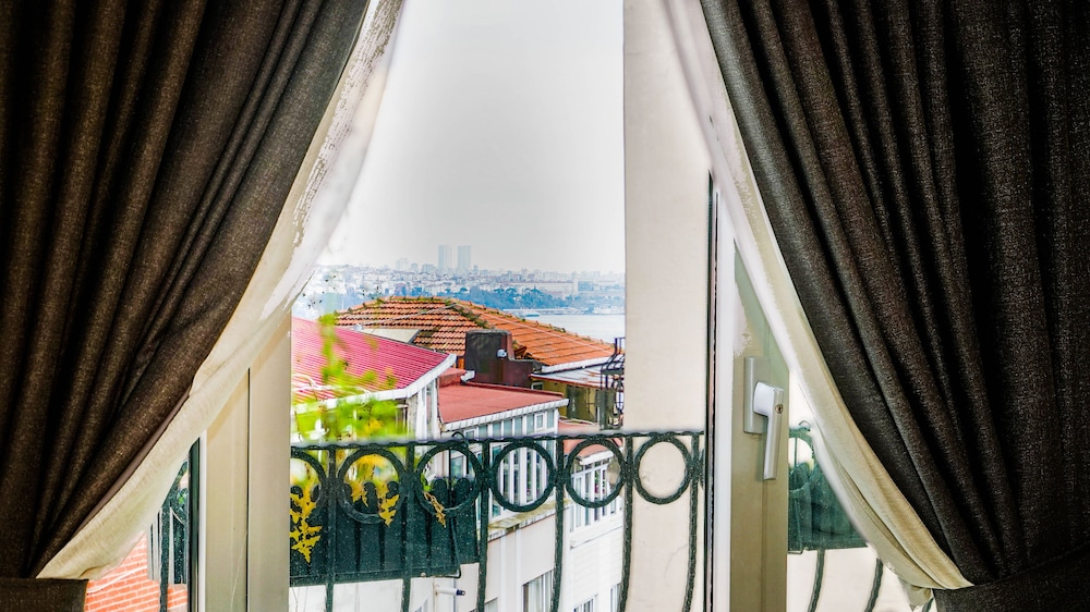 The Marions Suite Otel - Image 12