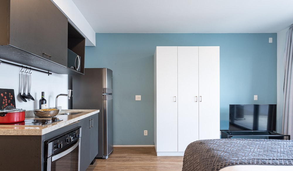 Setin Downtown Genebra by Viva - Apartamentos completos na Bela Vista com piscina