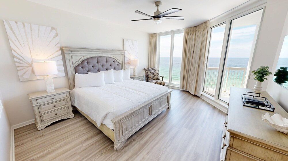 Silver Beach 1104w 3 Bedroom Condo