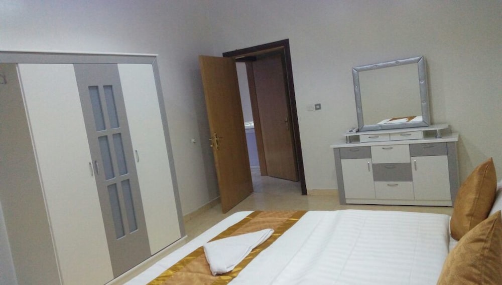 Al Raha Garden Furnished Apartments 2