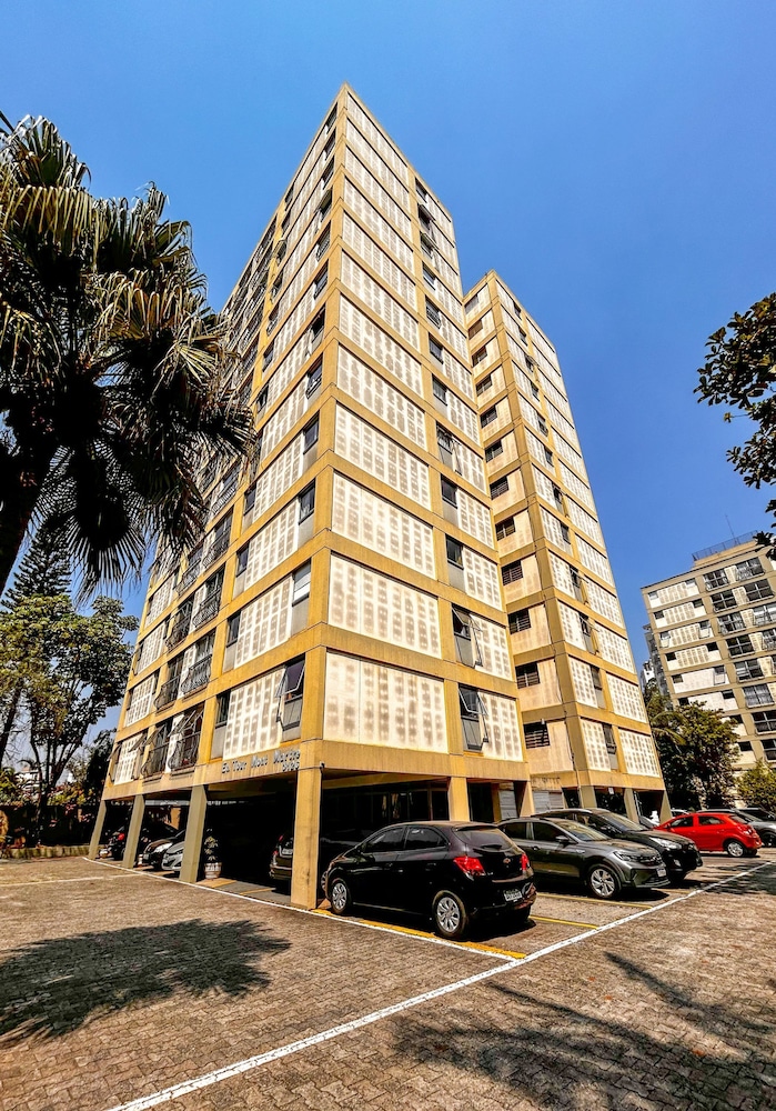 Apto Espa oso c Wifi pr x a Marginal Pinheiros SP