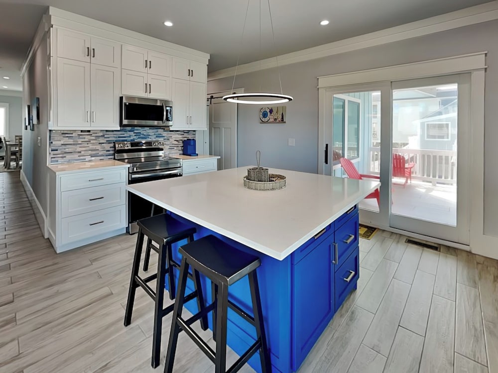 Dune Our Thing by Topsail Realty