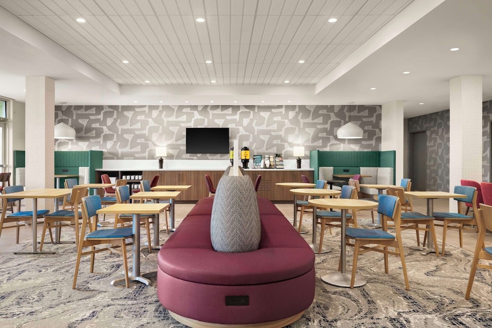 Home2 Suites By Hilton San Juan