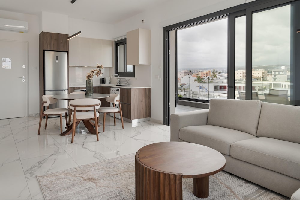 Phaedrus Living: Limassol Opalia Residences Pearl
