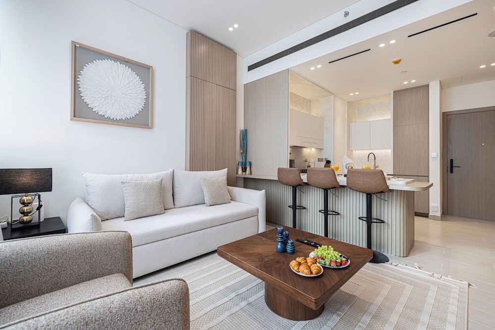 Binghatti Phantom Suites by Hostiva