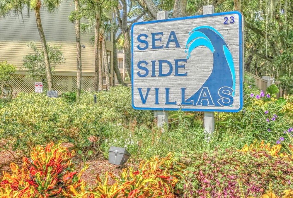 Seaside Villas by by Hilton Head Retreats view 3