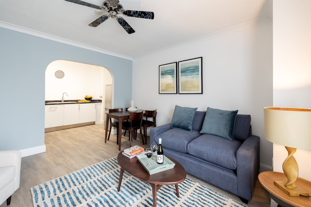 SACO Jersey Merlin House