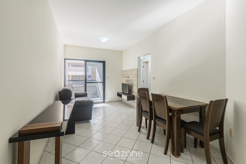Comfort and Sophistication Just Steps From Praia do Morro - DBH