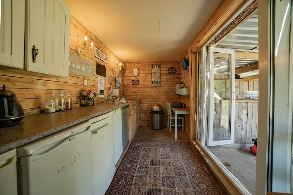 Bell Tent Glamping