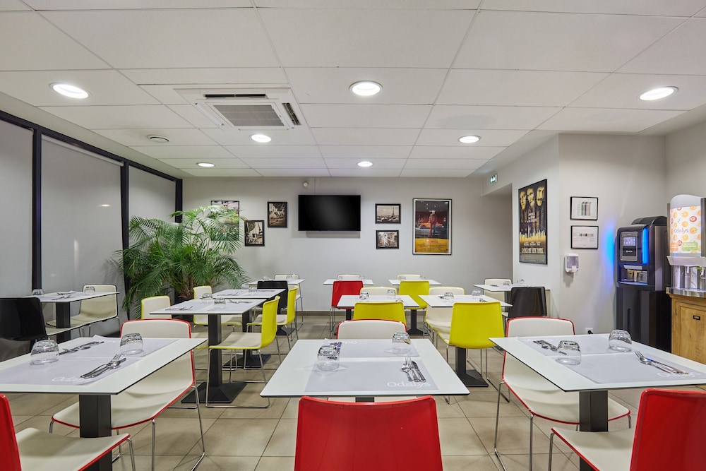 Appart'hôtel Odalys City Campus - Paris Rueil Malmaison