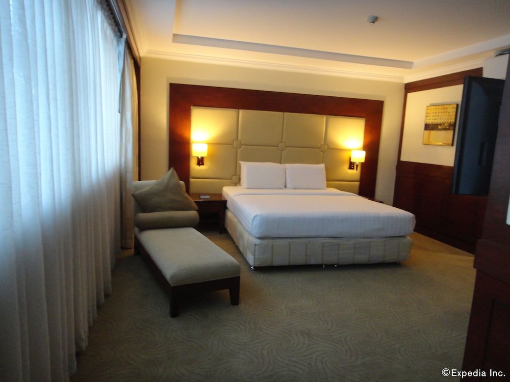 Cebu Vacations - Cebu Parklane International Hotel - Property Image 44