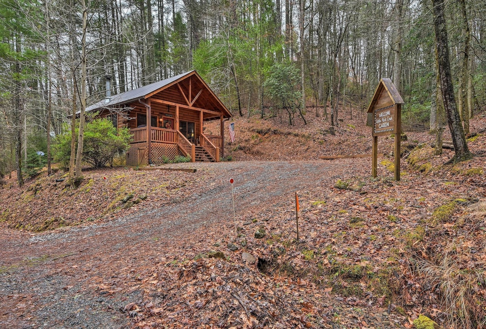 Cherry Log Cabin: 10 Min to Ellijay/blue Ridge! view 3