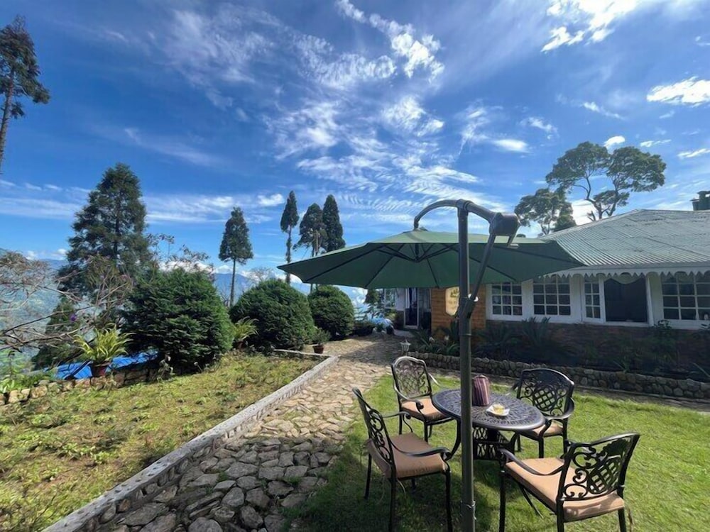 YuleTea Retreat A Premium Heritage Hotel