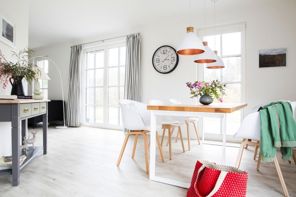 Luxushaus in Bodstedt mit Sauna und Lagune