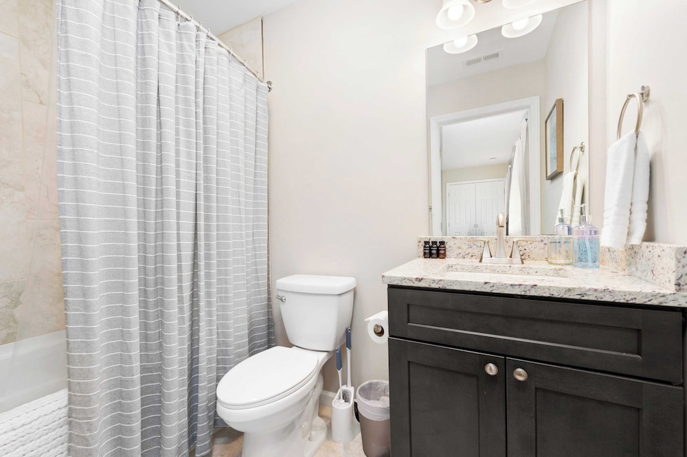 Cypress & Willow Buyout by Avantstay 2 Home Buyout! Sleeps 16!