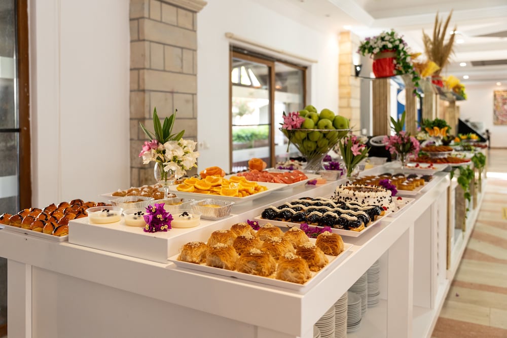 Tiana Beach Tatil Köyü - Her Şey Dahil - Image 33