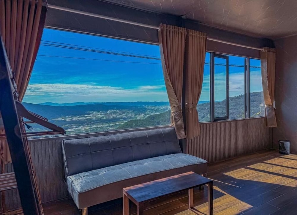 Rio Skyhouse