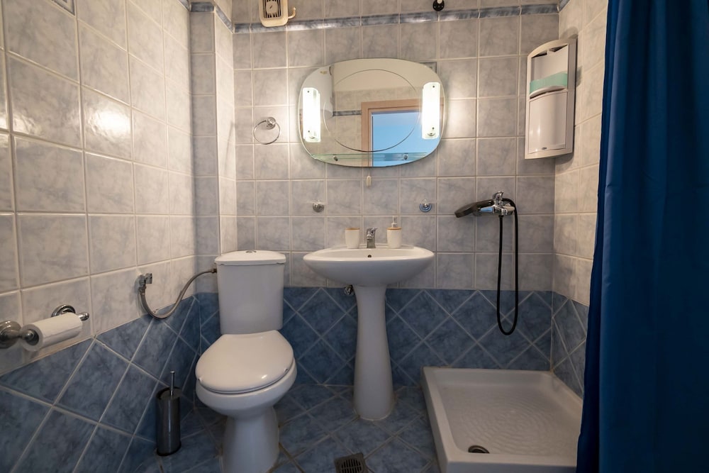 Vivian Apartment by Rentalspro - Kallithea Halkidiki view 5