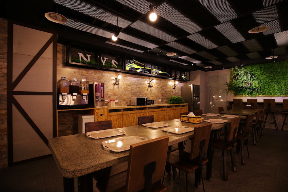Nys Loft Hotel - Hostel