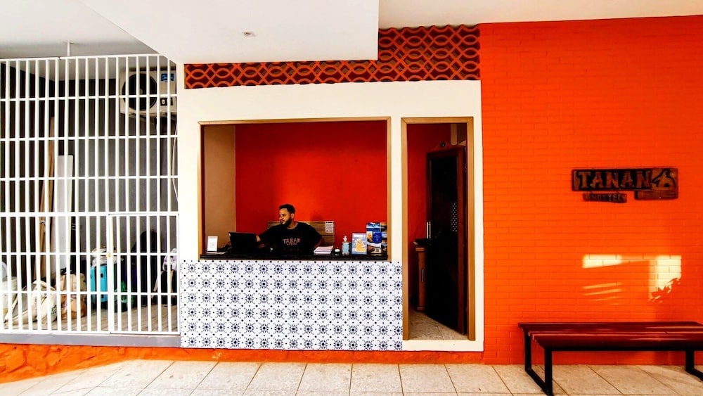 Tanan Hostel