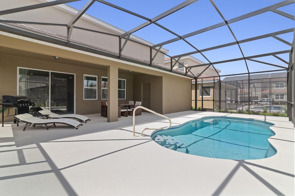 7053ows-solterra Resort - Image 2