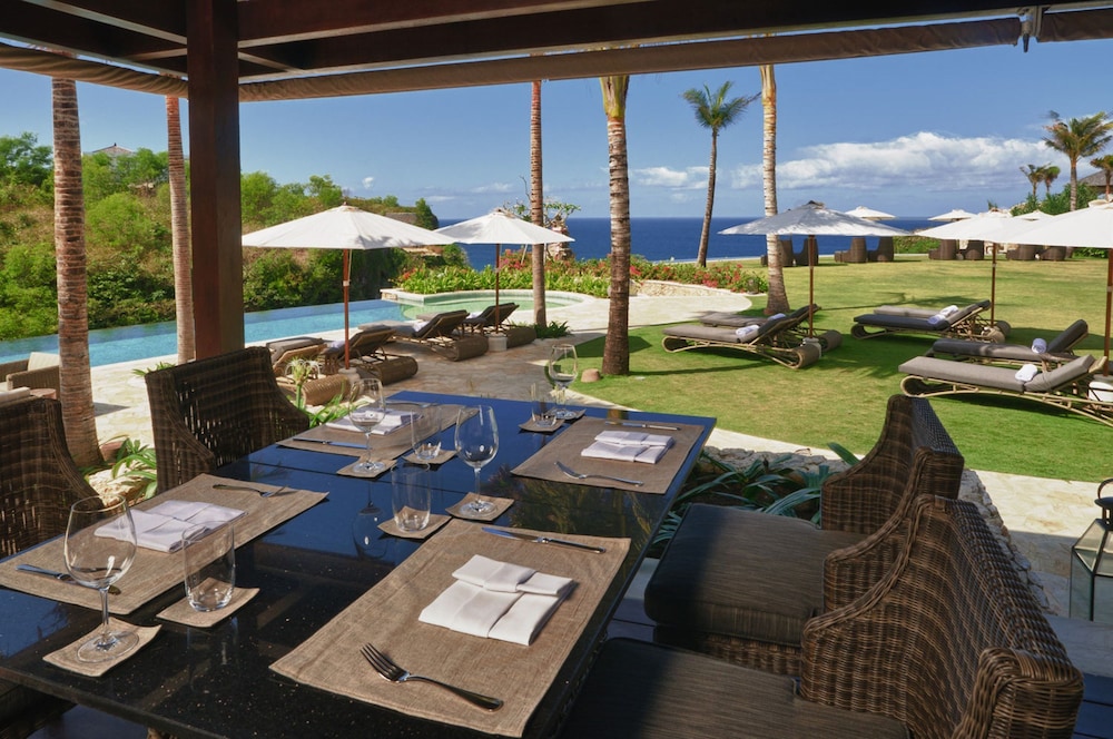 The Ungasan Clifftop Resort 88