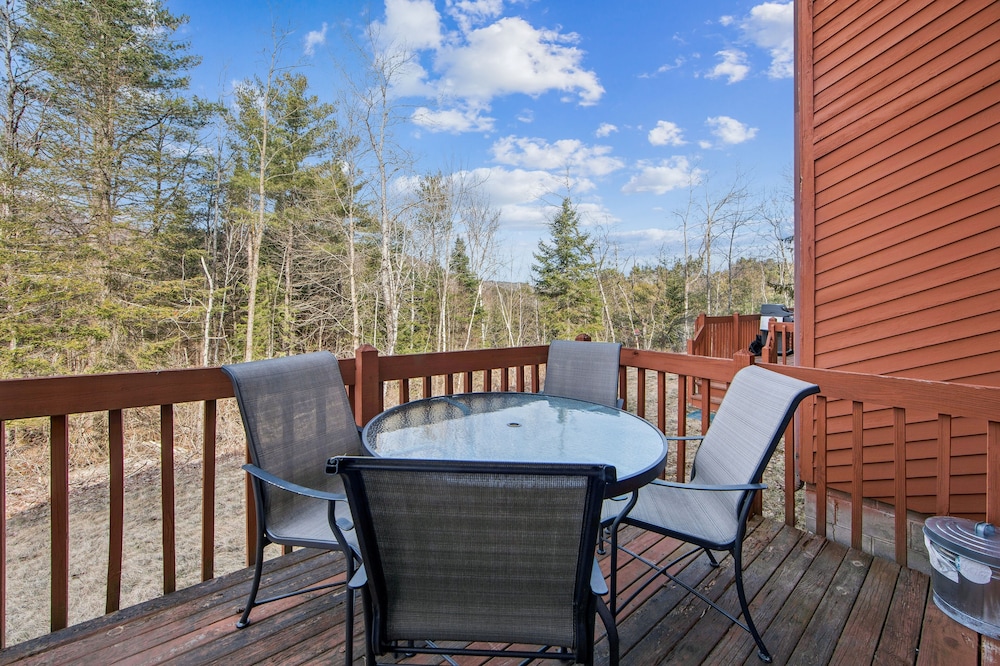 Twin Fawns 3 Bedroom Townhouse by The Summit at Gore Mountain