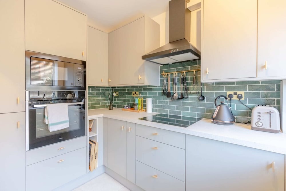 Vibrant 1BD Flat - 8 Mins to Dalston, Hackney!