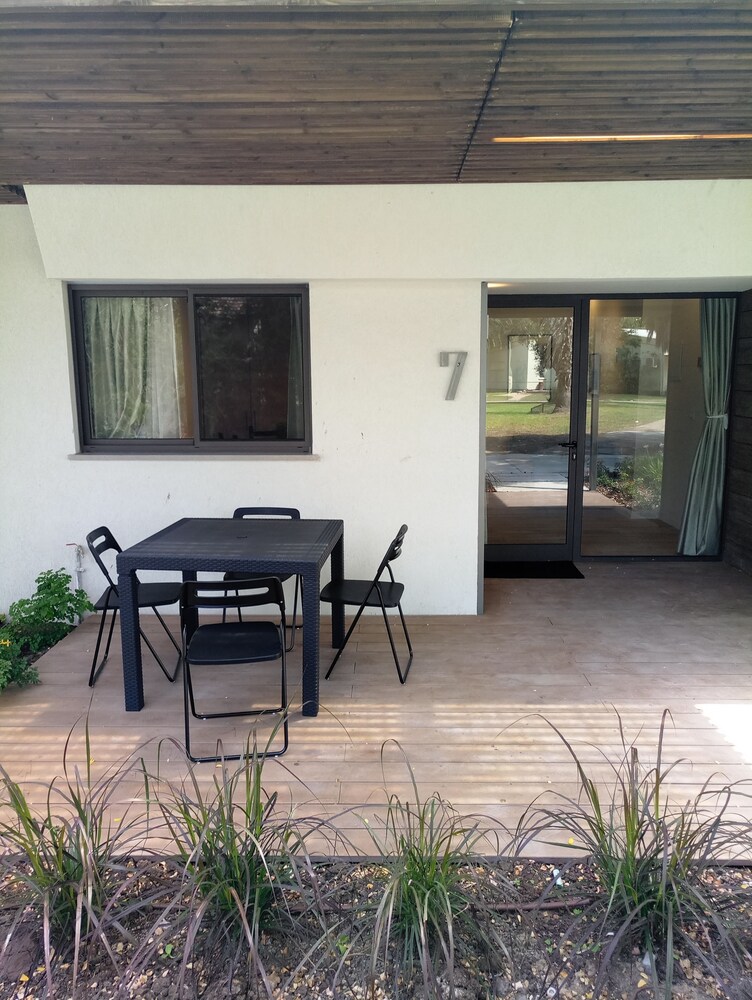 Kibbutz Kfar Masaryk Country Lodging