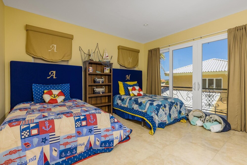 Glamorous Luxury Villa Pool Jacuzzi Sea View