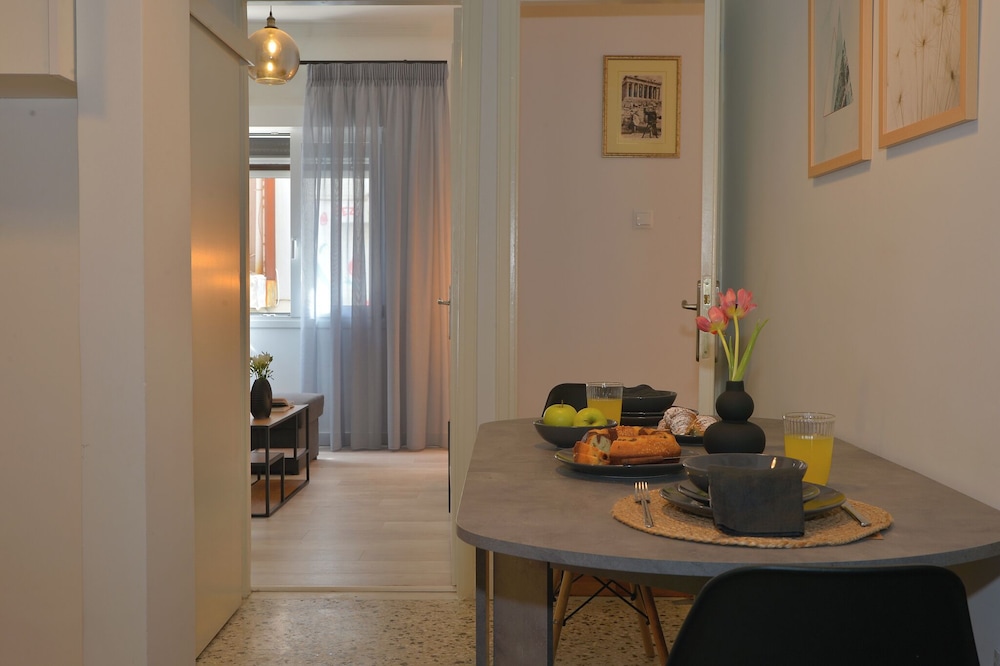 Alter Ego Apartments