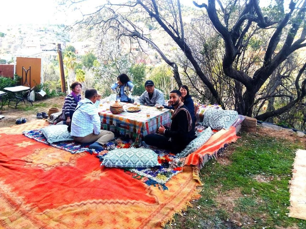 Mandar Kebir