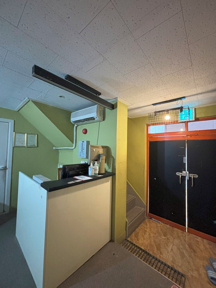 Sunrise Inn