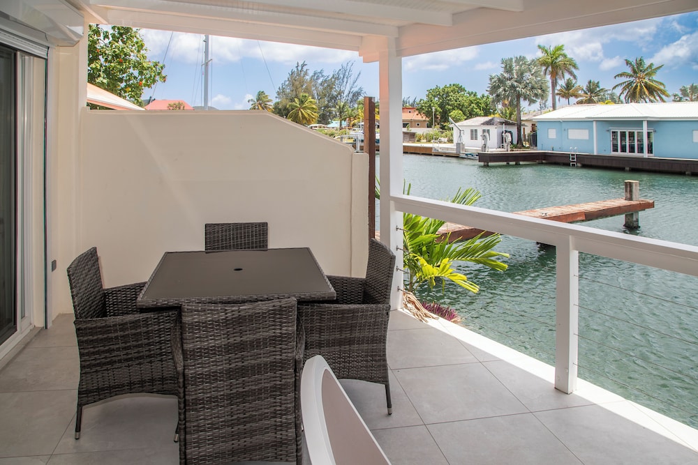Blue Luxury Properties