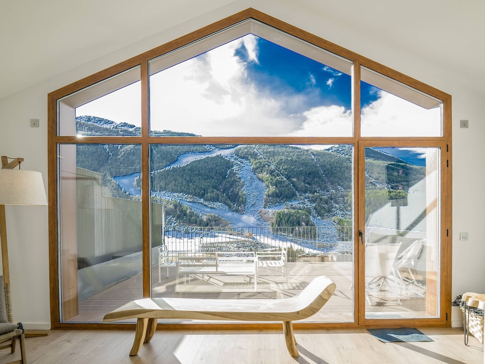 Ski Chalet Andorra - El Tarter by KOKONO
