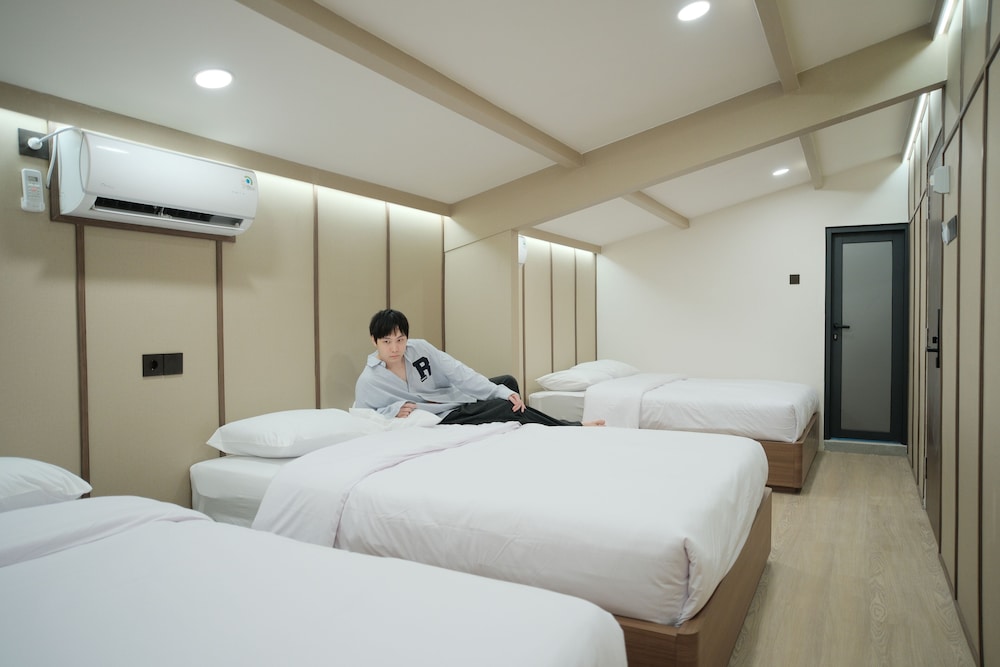 INSAHAUS Guest House Malang