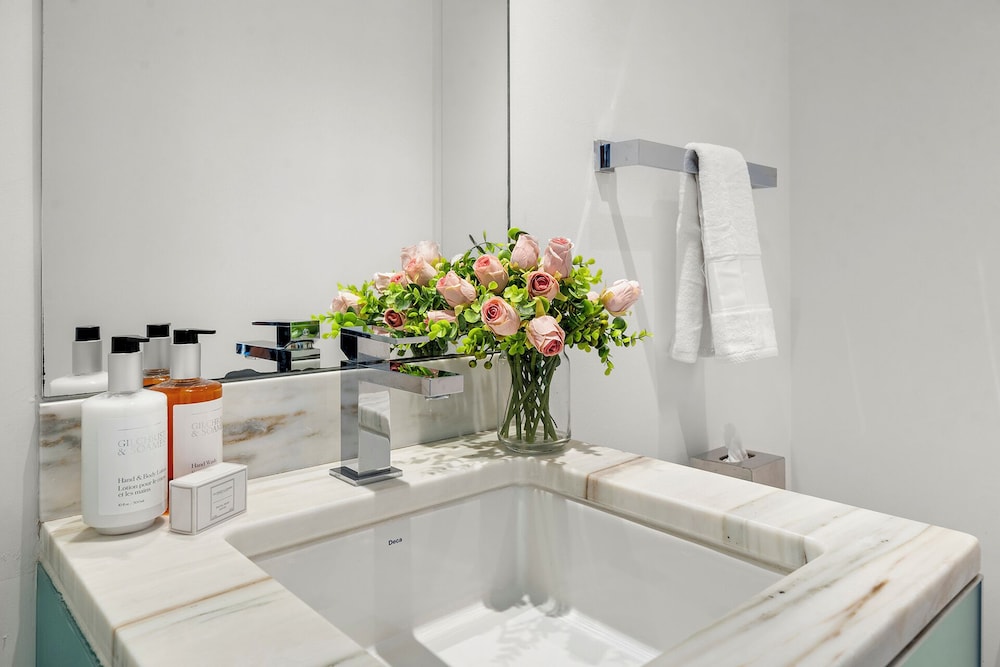 Luxury Vacation Rentals in South Beach by LRMB