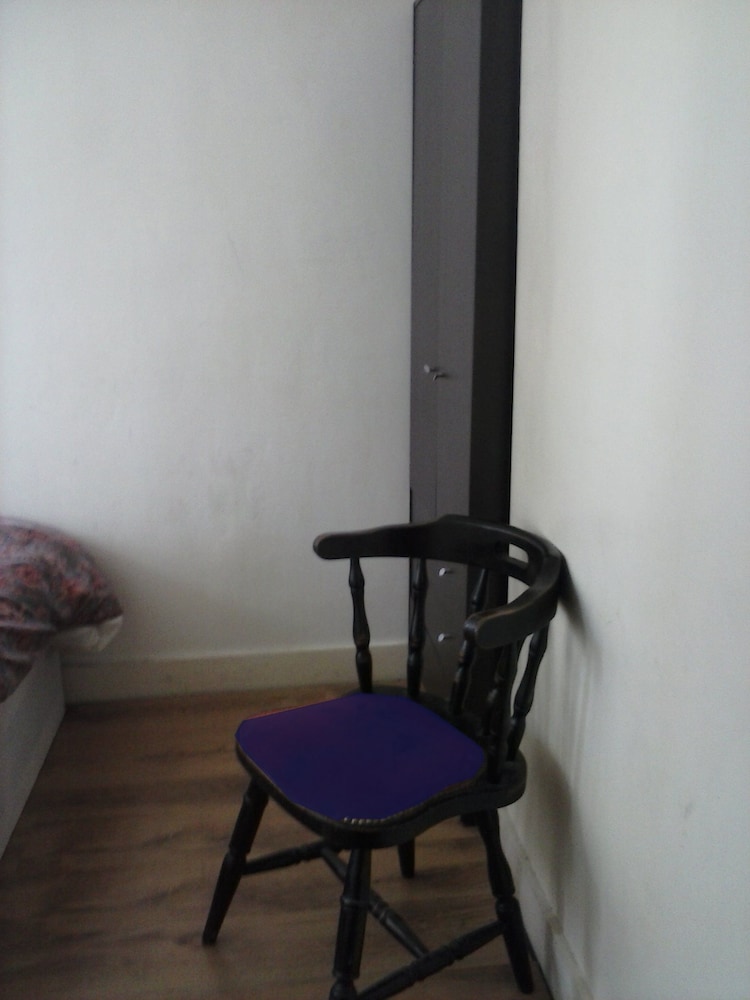 Becket House
