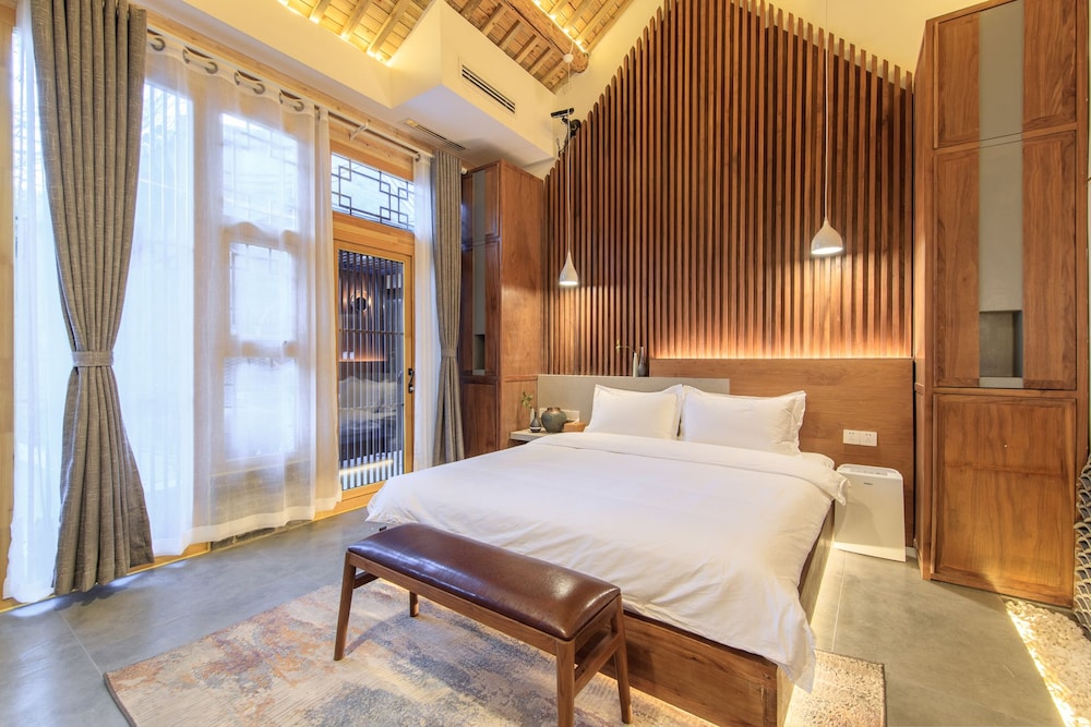 Isvara Flowing Ocean Guesthouse