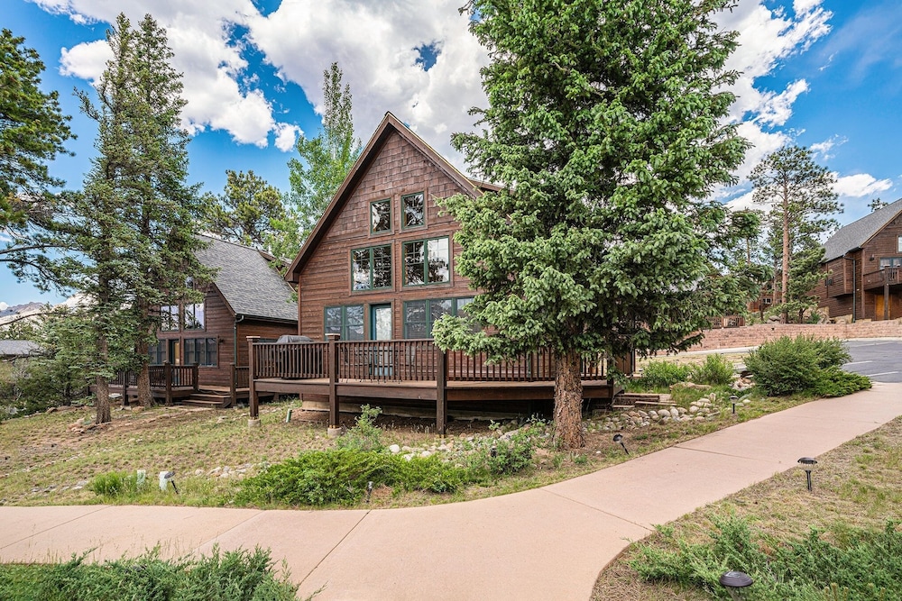 Cozy Solitude Cabins - Estes Park CO