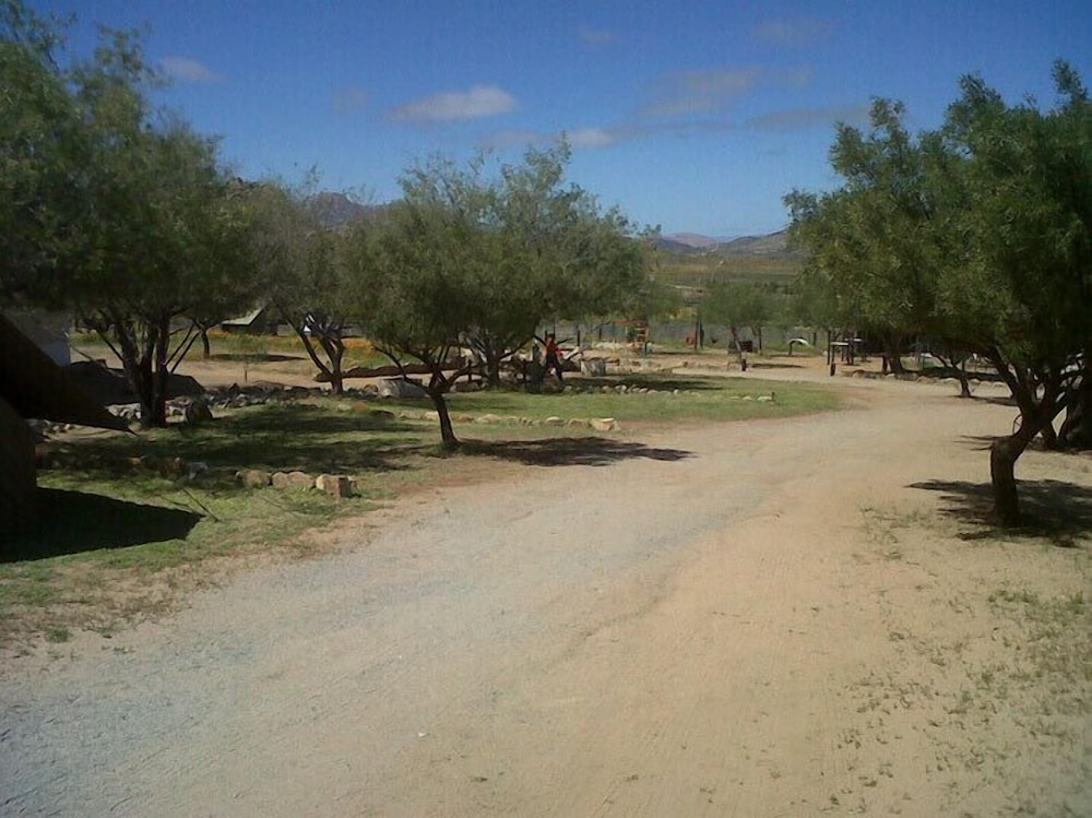Namastat Lodge & Caravan Park