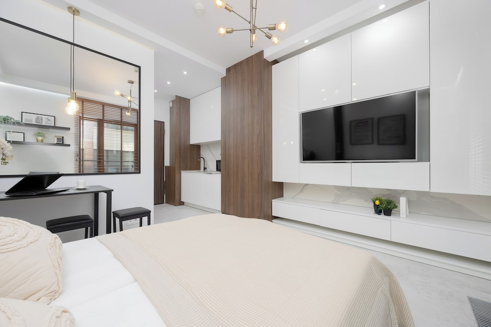 Pawia Studio Warsaw by Renters view 4