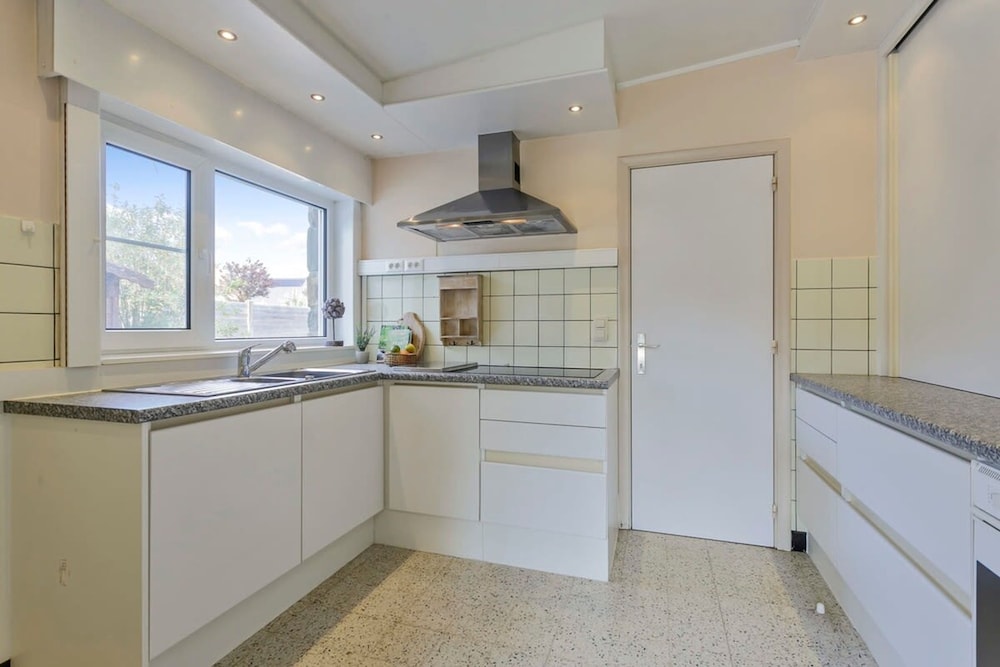 Bungalow With Garden at 5 Minutes From the Beach