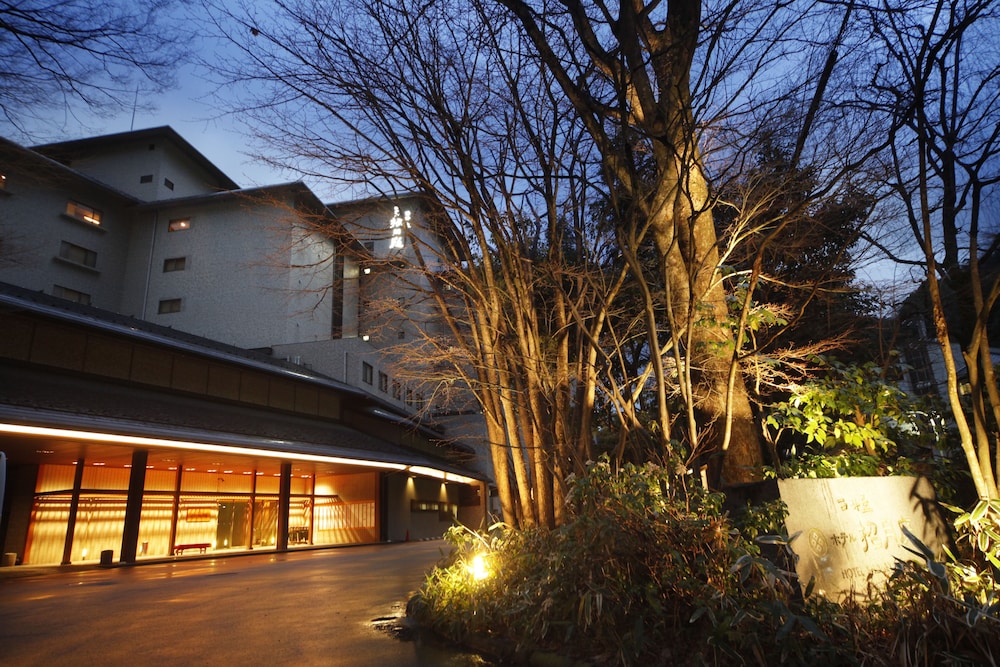 Hotel Nishimuraya Hotel Shogetsutei - Image 1