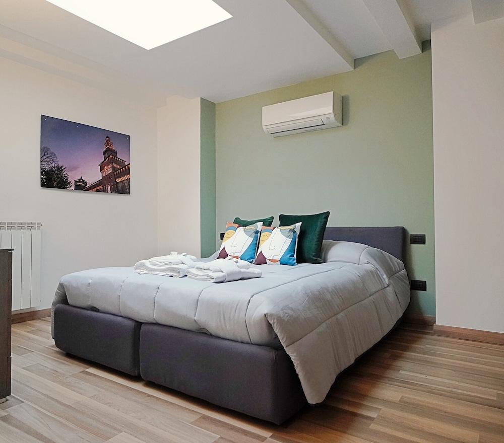 Rentopolis Apartments - Palazzo Candiani