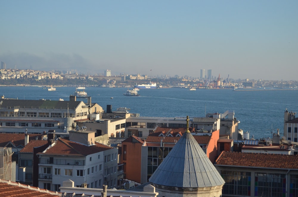 Unver Galata Apart - Image 7