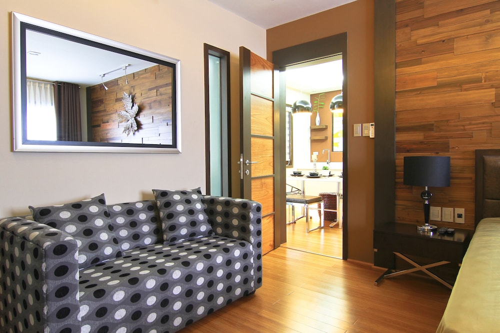 Boracay Suites