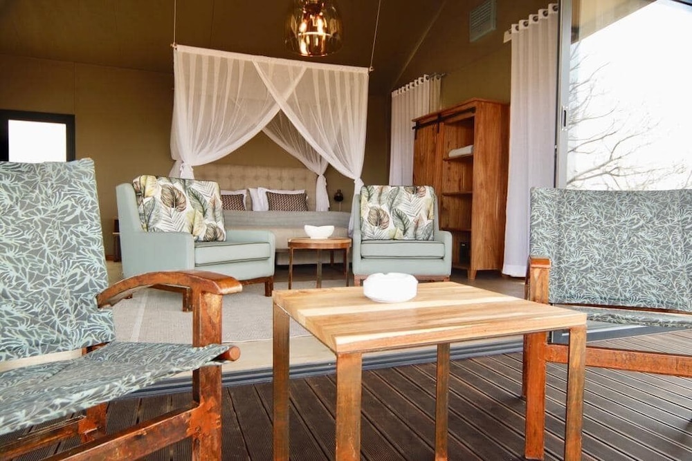 Kifaru Luxury Lodge & Bush Camp view 3